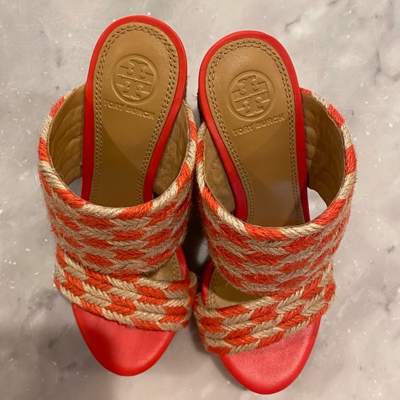 Tory Burch- slip on espadrille heals. Size 5 - Picture 7 of 11